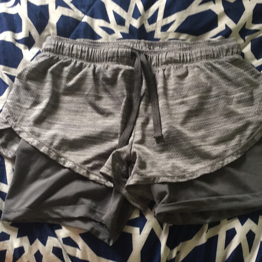 ‼️Reebok running shorts‼️